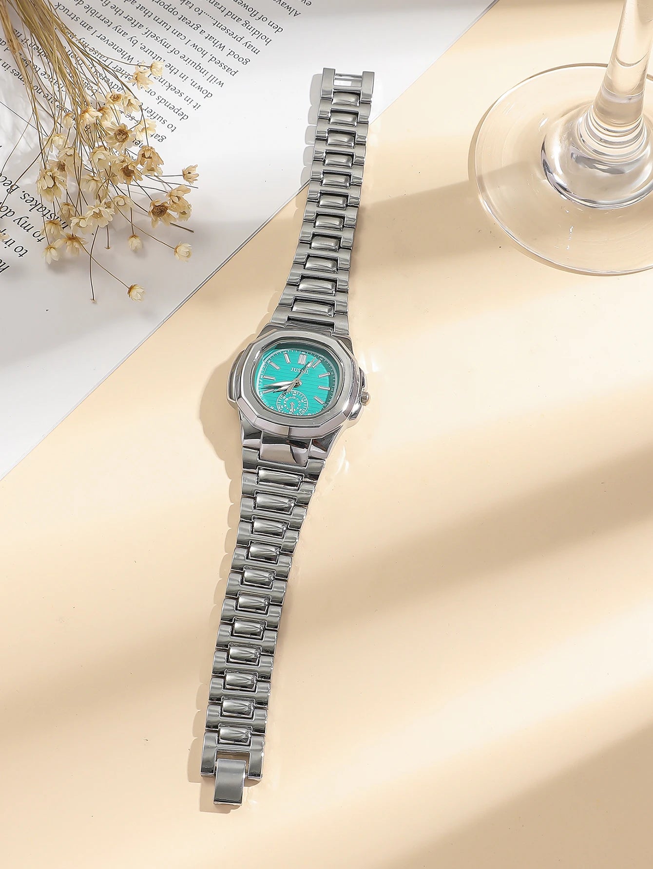 LuxyTime