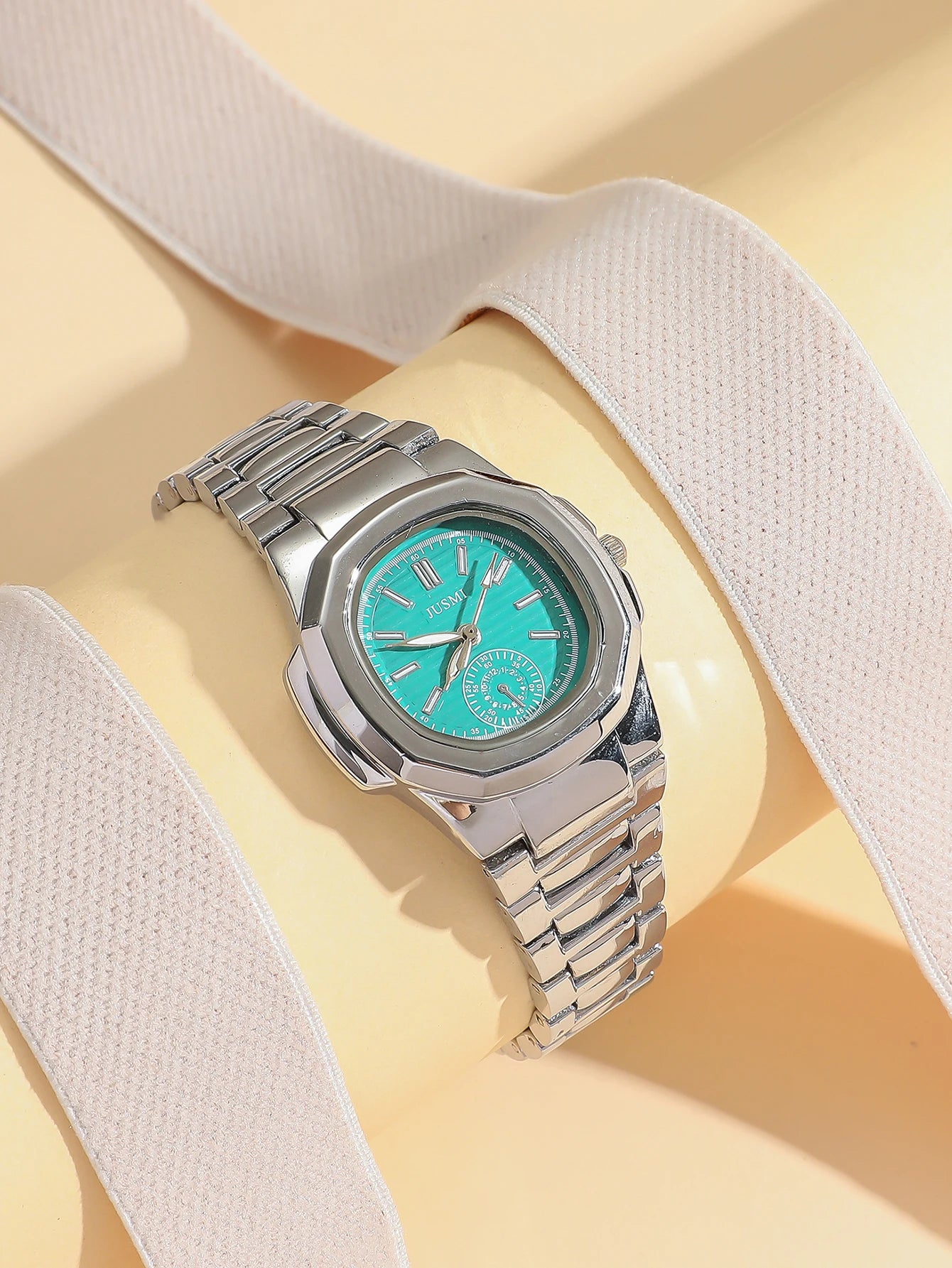 LuxyTime